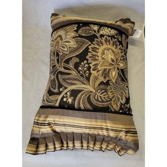 J Queen New York Boudoir Throw Pillow - Picture 3 of 8